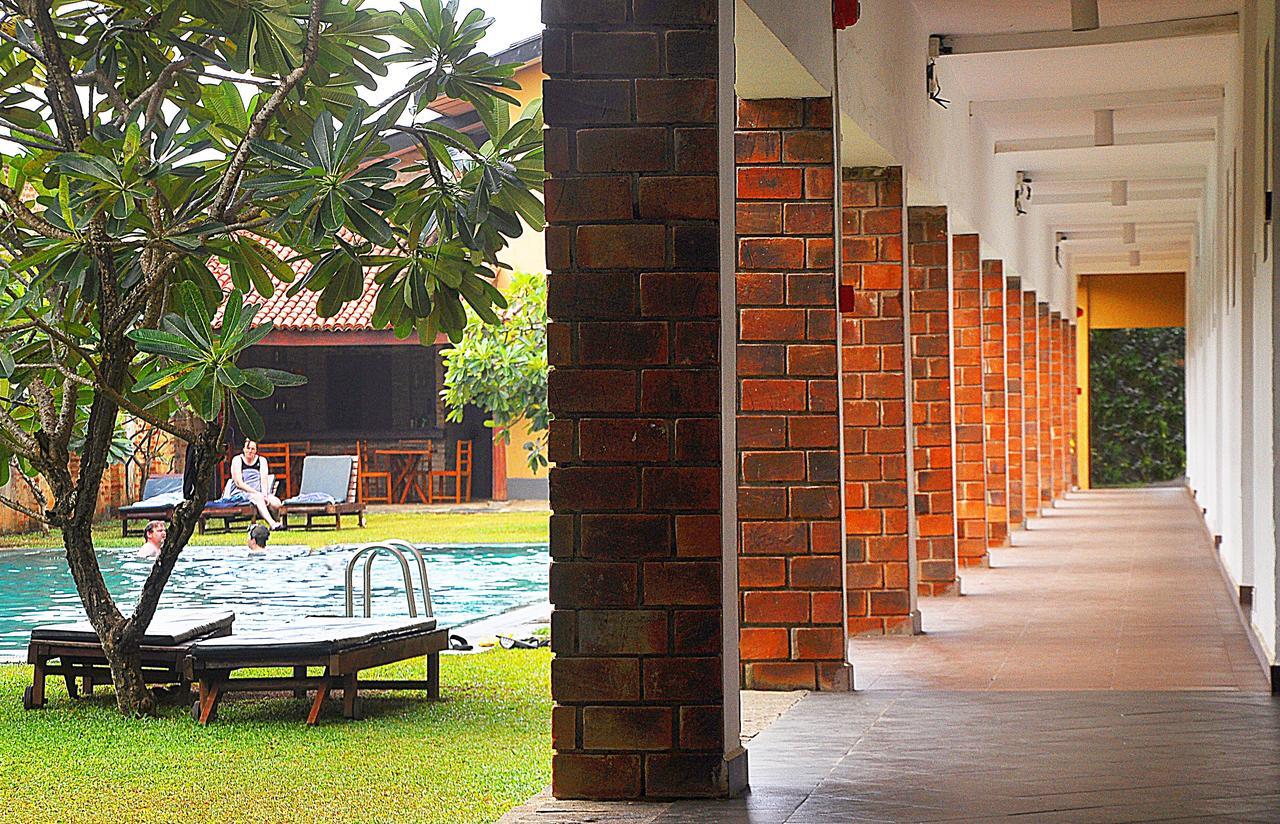 The Long Beach Resort & Spa Koggala Luaran gambar